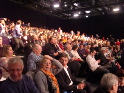 Une salle bien pleine